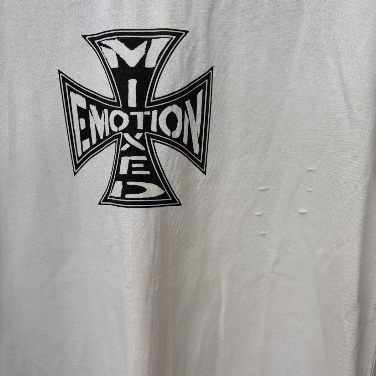 MIXED EMOTION Cross Graphic Distressed T-Shirt