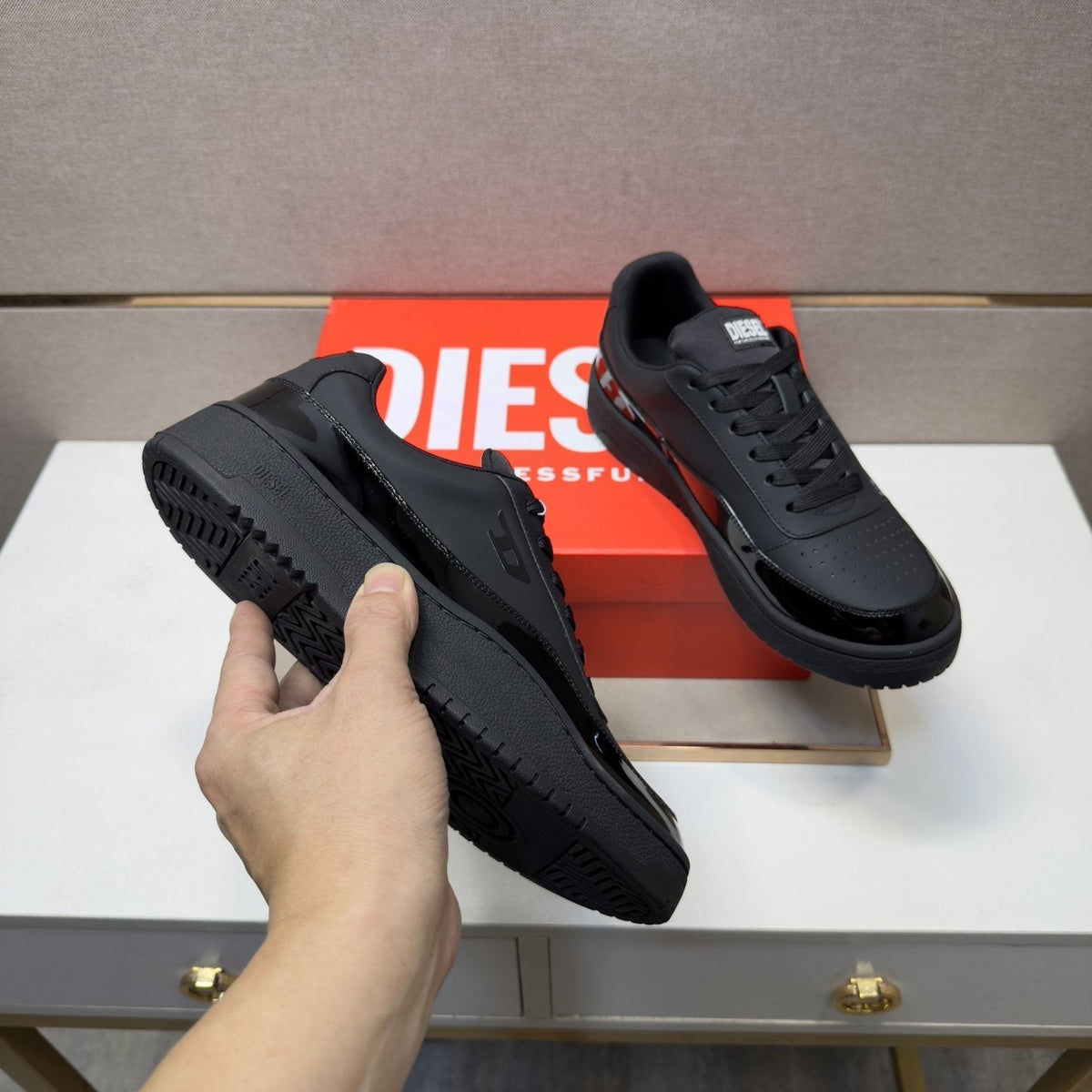 Diesel Men's Black Low-Top Sneakers