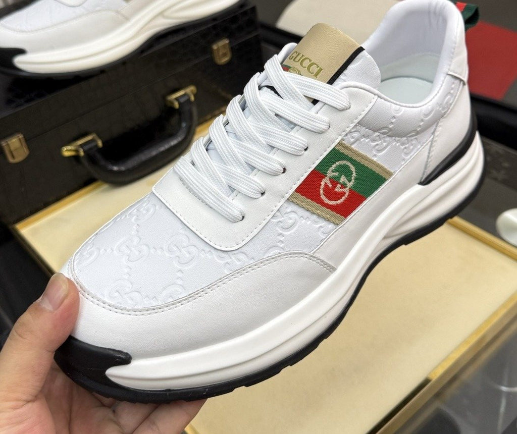 Gucci Men's Green and Red Stripe Low-Top Sneakers