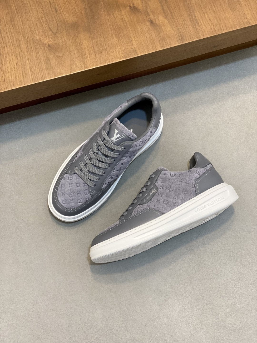 Louis Vuitton Men's Monogram Low-Top Sneakers - Lace-Up Closure